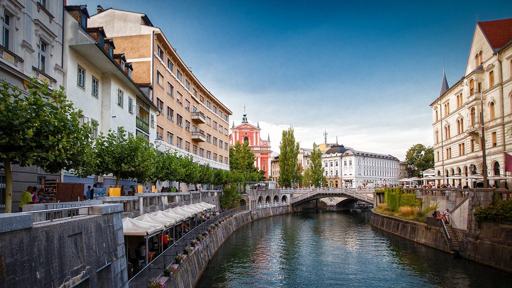 نمایی زیبا از کشور اسلوونی در تور اروپا