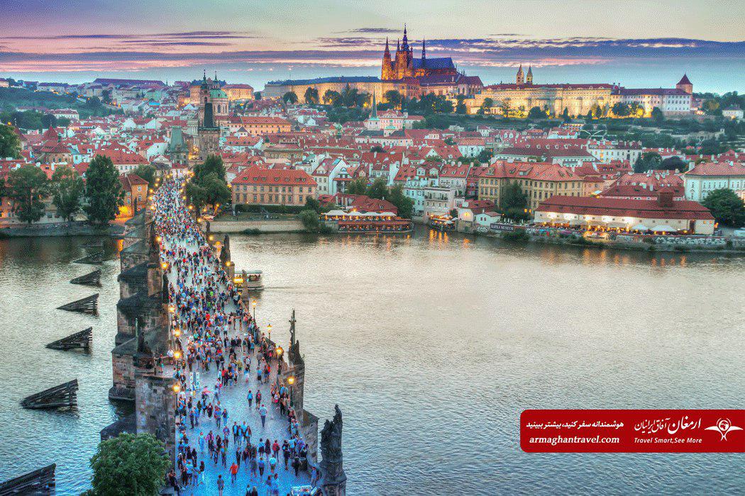 تصویری زیبا از شهر دیدنی پراگ در کشور چک در تور اروپا